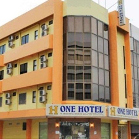 One Hotel Sadong Jaya Kota Kinabalu Zewnętrze zdjęcie